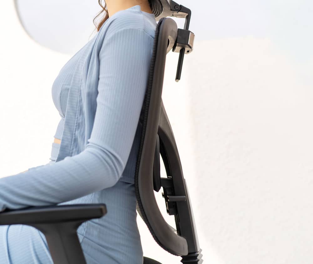 ghế công thái học hỗ trợ tư thế lưng chuẩn hơn