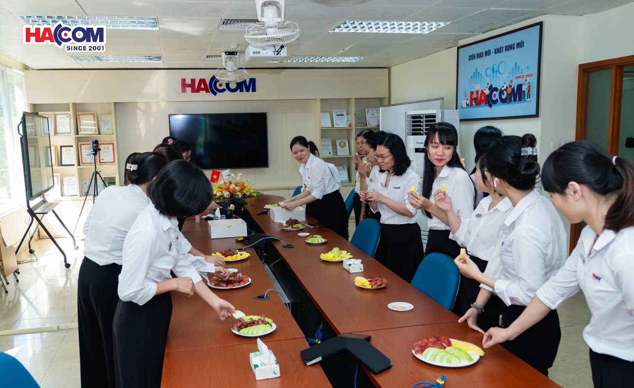 HACOM CHÚC MỪNG NGÀY PHỤ NỮ VIỆT NAM 20/10/2025 - Ảnh 2