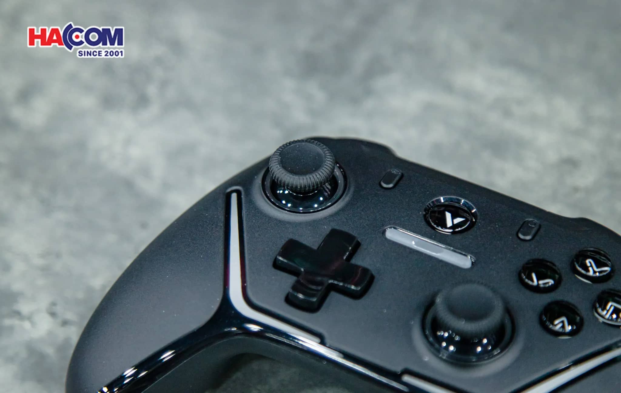 review nhanh tay cam rapoo v610m 6