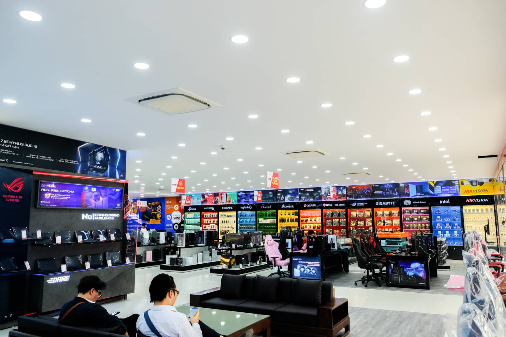 Mua loa vi tính tại HACOM