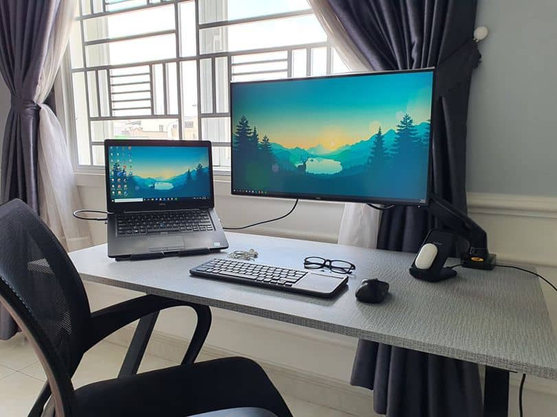 giá treo màn hình vi tính