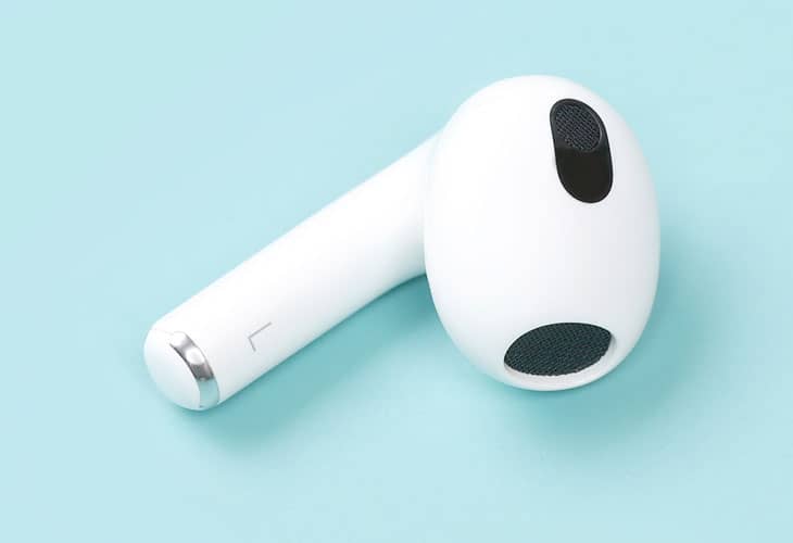 tai-nghe-nhet-tai-la-gi