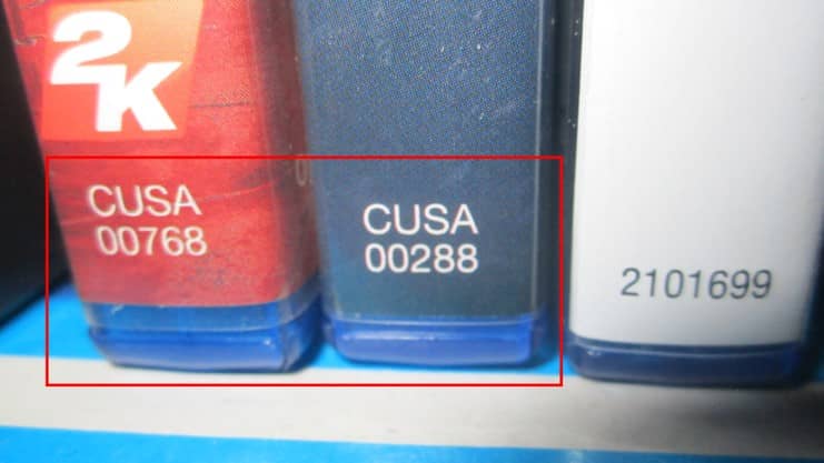  Phân biệt bằng đoạn mã được in ở gáy vỏ đĩa game PS4