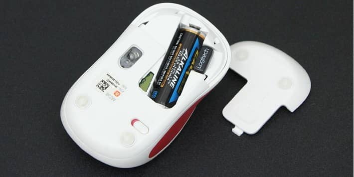 Chuột chơi game bị hết pin