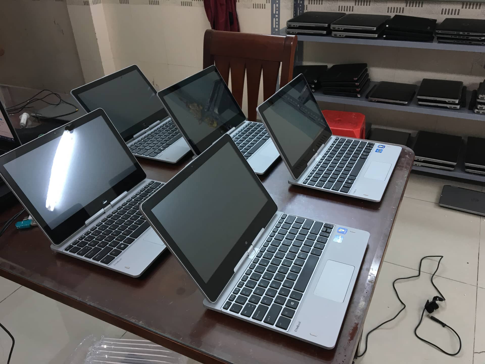 Mua laptop cũ có nên không