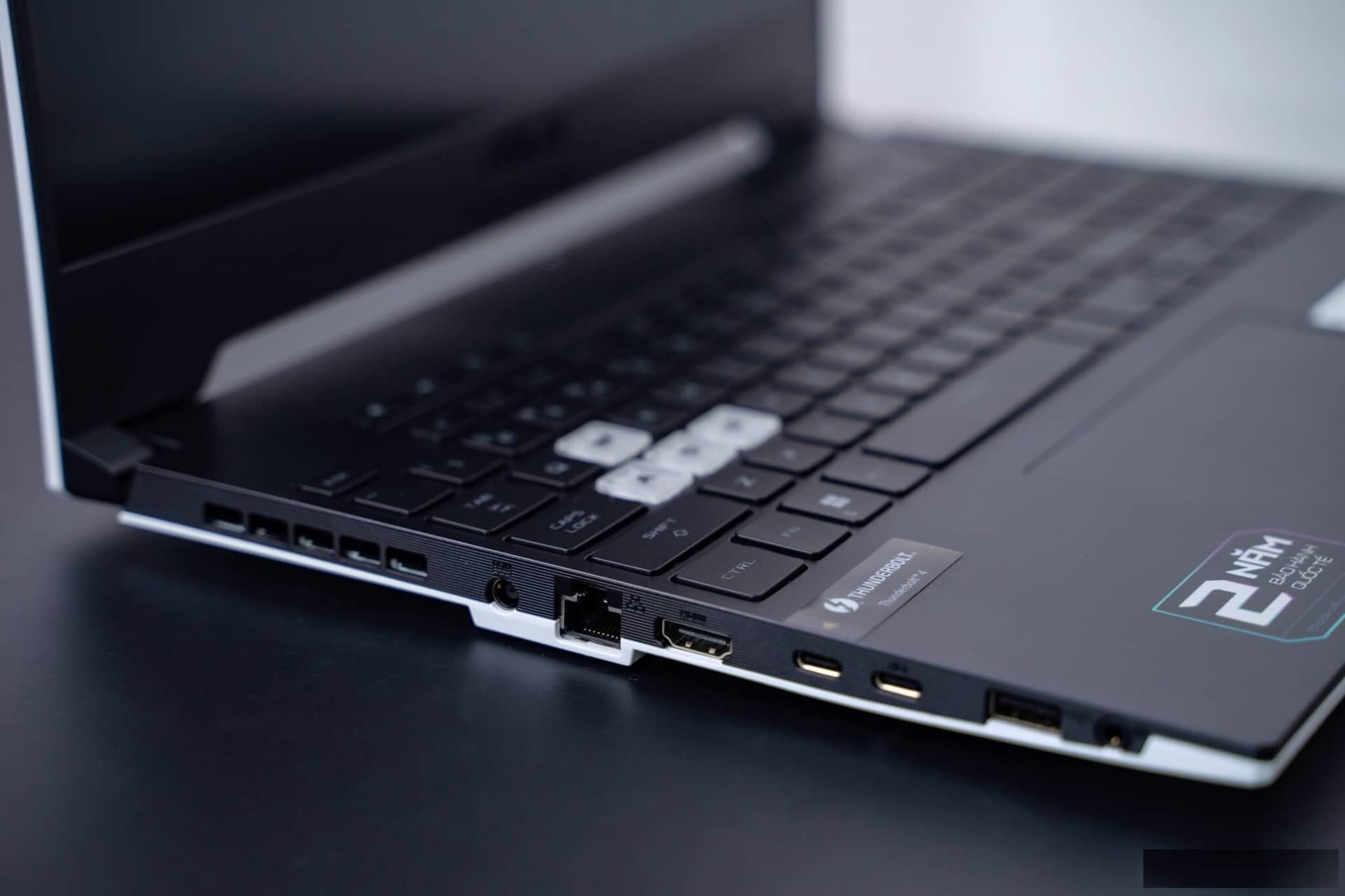 Các cách xử lý Laptop Asus không lên nguồn