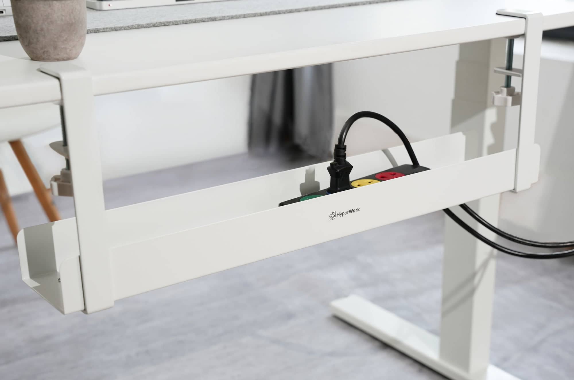 Khay giấu dây kẹp bàn HyperWork HPW-CM01