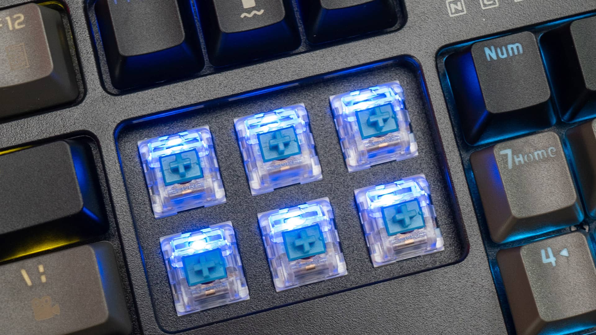 Bàn phím cơ EDRA EK3104L 3