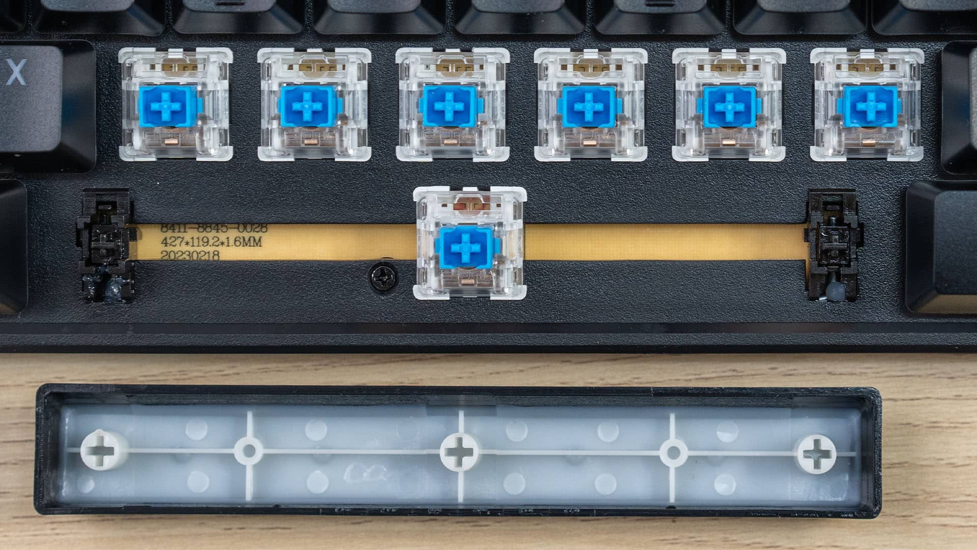 Bàn phím cơ không dây Edra EK314W Màu đen 5