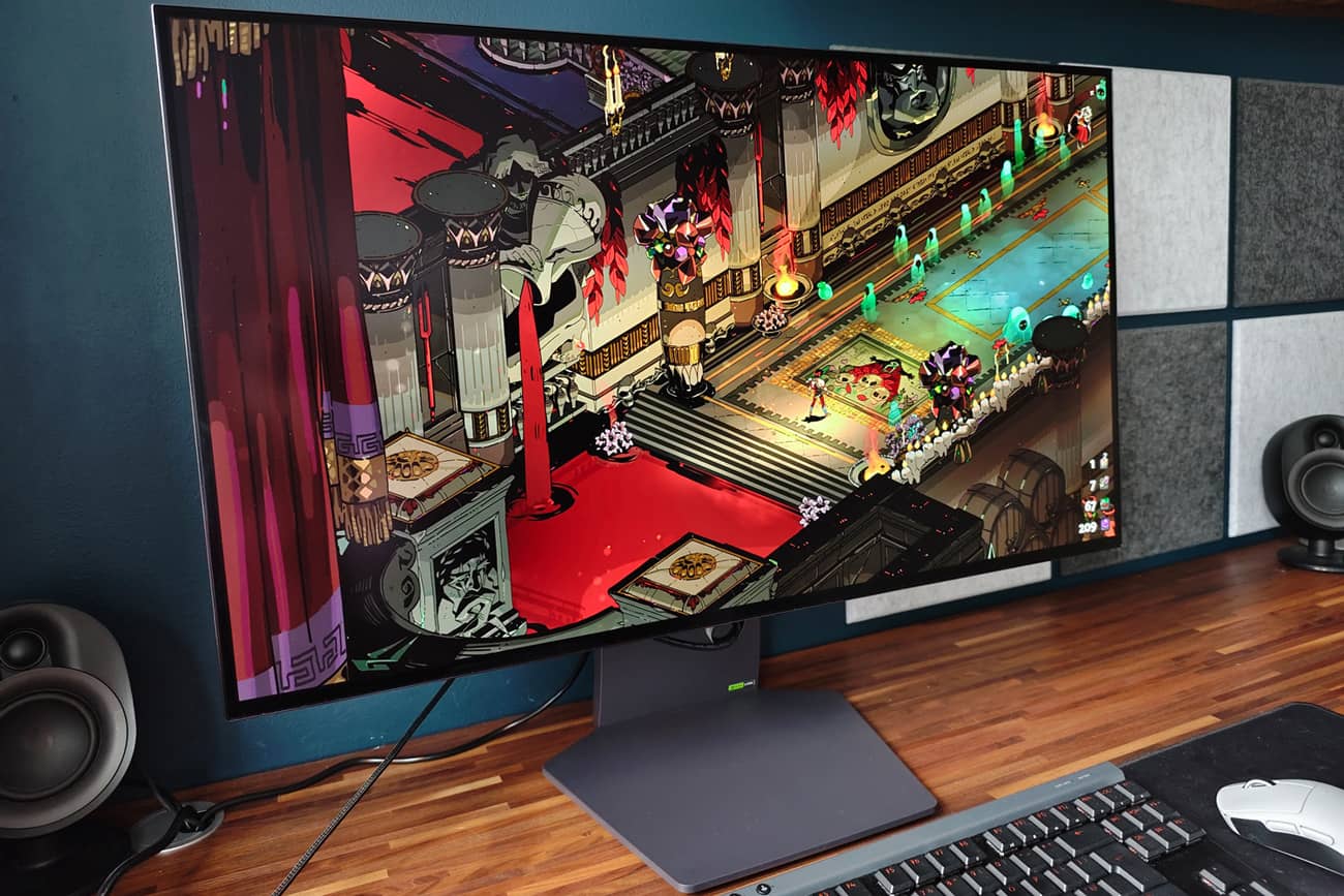 Không gian hiển thị của LG 32GS95UV