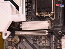 Development/20250813-42e61c28-9243-4c9b-b664-13adbd33900e.jpg 7