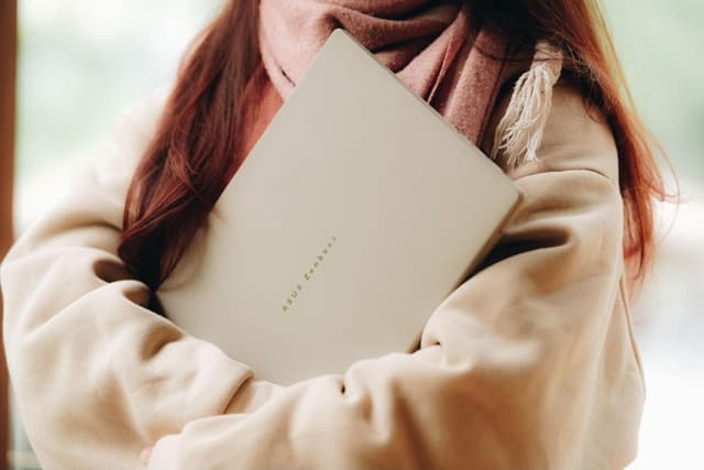 Top Laptop ASUS OLED & AI: Món quà Giáng Sinh ý nghĩa, đón đầu công nghệ 2026.