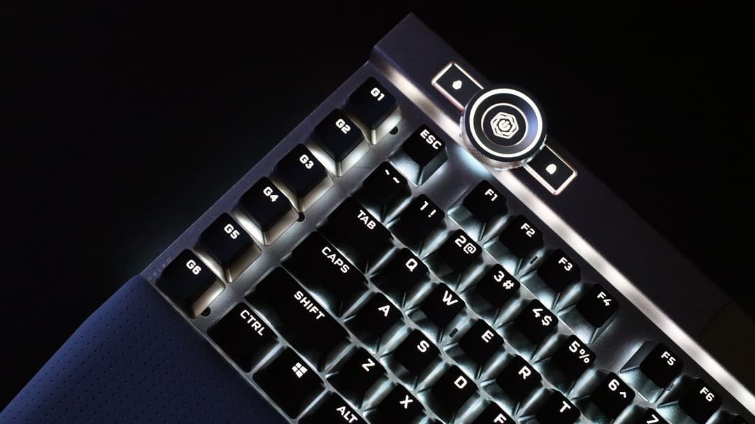 Corsair K100 - bàn phím cao cấp cho nhu cầu game chuyên nghiệp