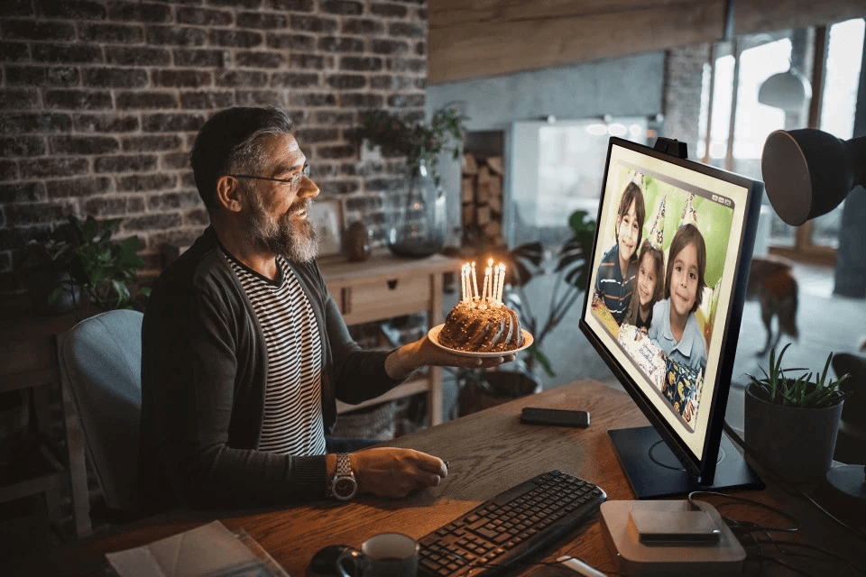 Review nhanh màn hình ViewSonic Webcam VG2740V