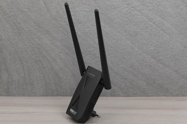 Repeater Wifi là gì? Cách hoạt động của nó ra sao?