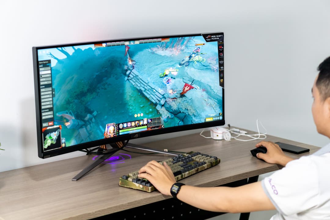 Hướng dẫn lựa chọn màn hình cong đơn giản nhất