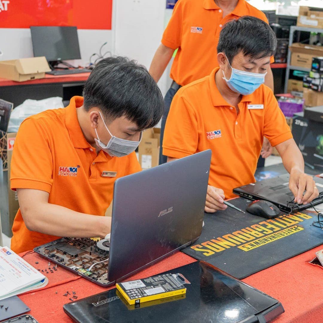 Lau màn hình laptop bằng gì? Cách vệ sinh laptop chuẩn nhất!