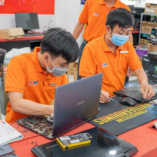 Lau màn hình laptop bằng gì? Cách vệ sinh laptop chuẩn nhất!