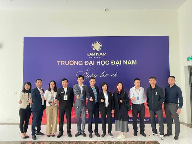 HACOM tham gia lễ ký kết hợp tác đào tạo với trường Đại học Đại Nam