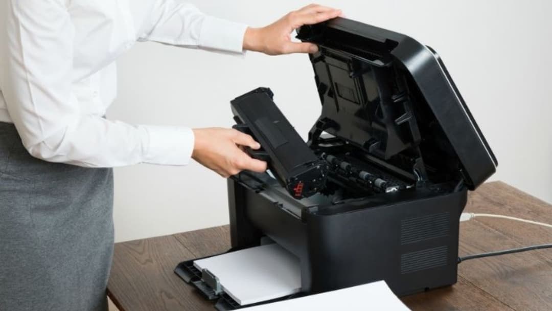 Máy in không ra mực đen: Nguyên nhân và cách khắc phục nhanh chóng hiệu quả