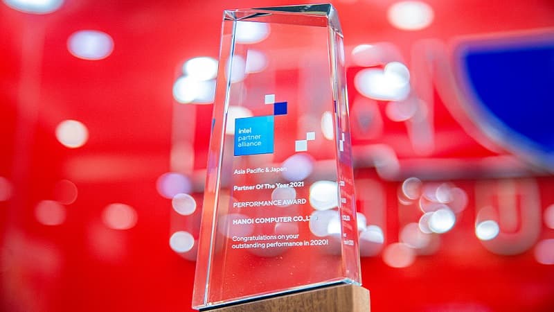 HACOM tự hào là doanh nghiệp Việt duy nhất nhận giải Truyền thông đối tác Hiệu quả (Performance) 2020 