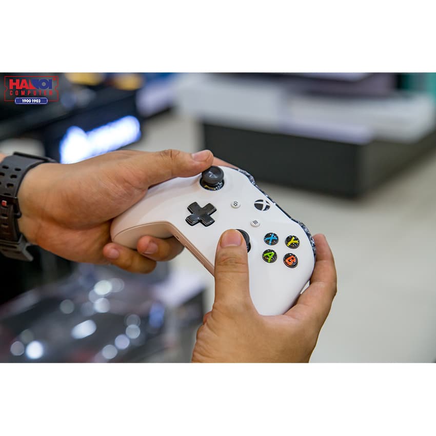 36411_tay_game_khong_day_xbox_one_white_03.jpg 6