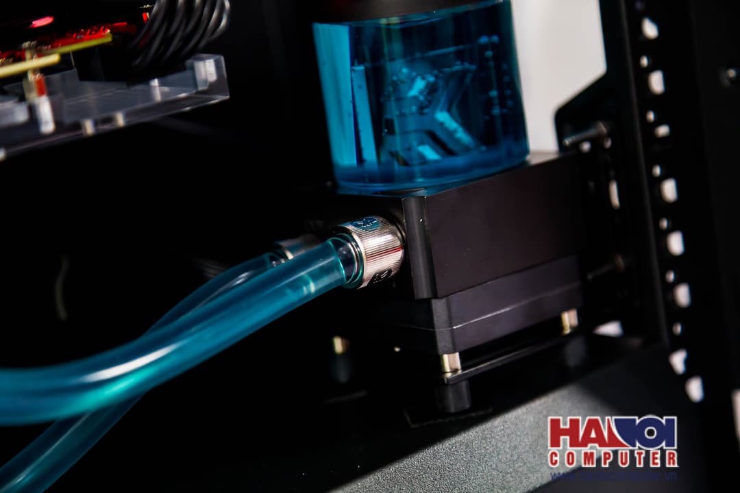 41895_modding_pc_cooler_master_h500p_st_02_7.jpg 6