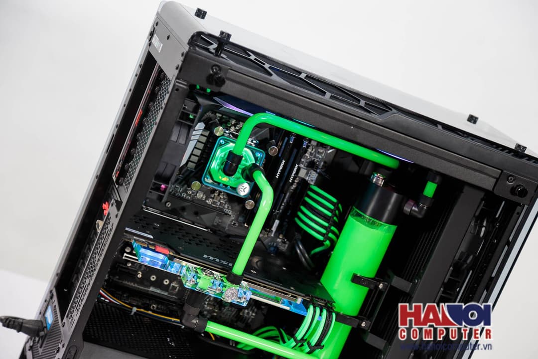 41978_modding_pc_corsair_570x_ht_11_6.jpg 5