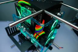 44178_modding_pc_thermaltake_core_p90_ht_29_4.jpg 3