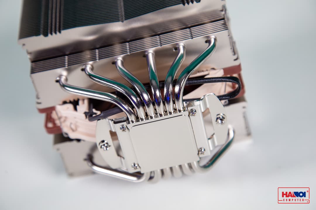 47786_noctua_nh_d15s__7_.jpg 12