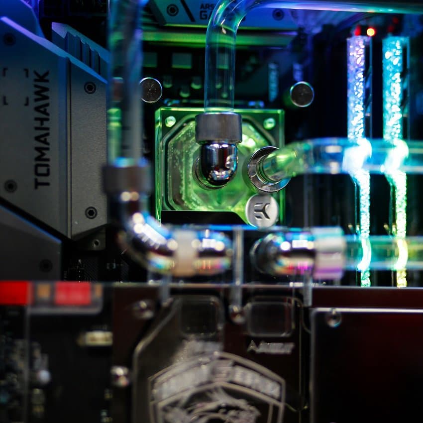 51150_xigmatek_aquarius_modding_71.jpg 6