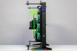 51217_pc_modding_core_p5_5.jpg 4