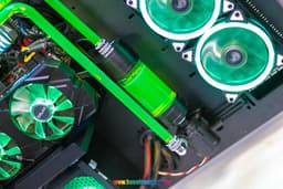 51217_pc_modding_core_p5_8.jpg 7