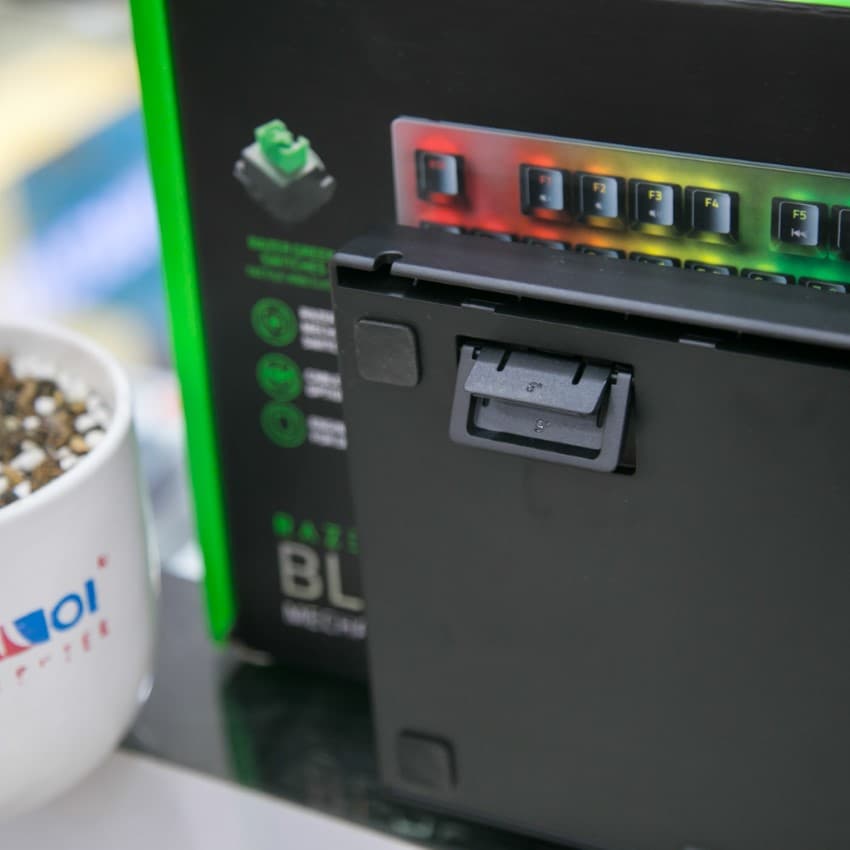 55493_ban_phim_co_razer_blackwidows_v3_tenkeyless_05.jpg 5