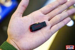 58218_usb_sandisk_32gb_sdcz50_032g_b35_usb2_0_33.jpg 3