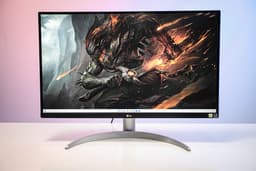 58469_man_hinh_lg_27up600_w_e.jpg 5