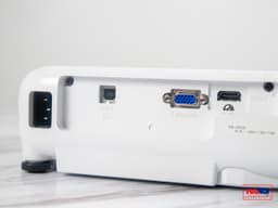 58640_may_chieu_epson_eb_e500_hacom__6_.jpg 8