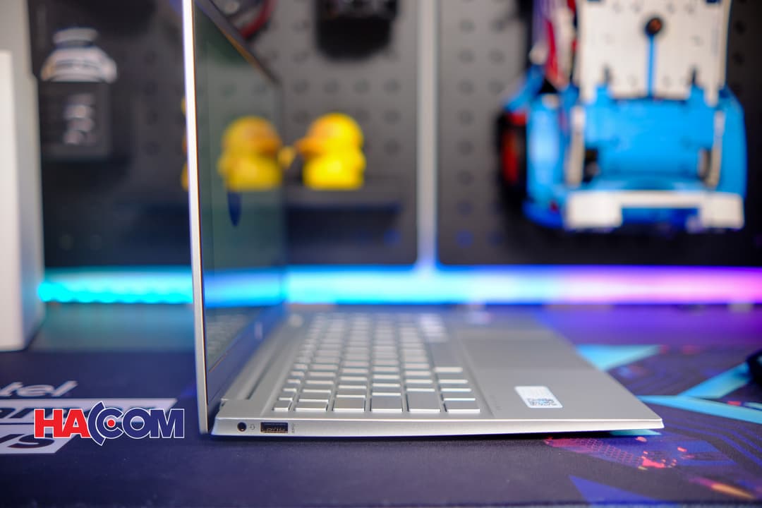 61048_pavilion_14_6.jpg 12