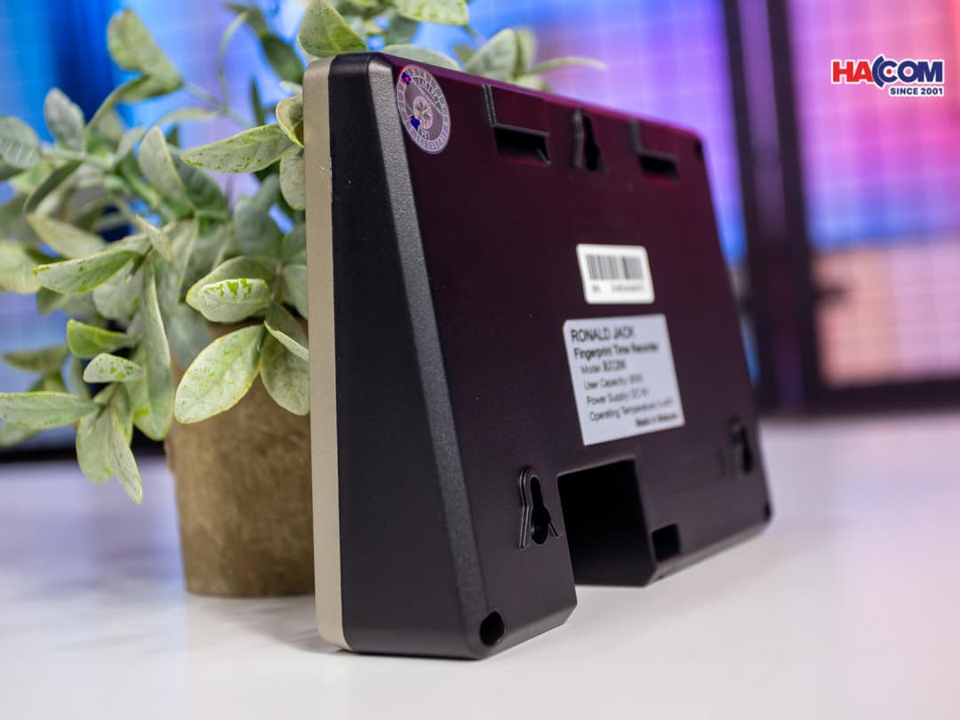 61090_img_9944.jpg 5