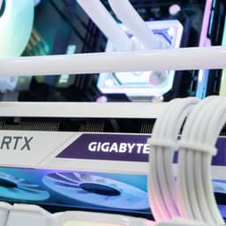 62153_lian_li_o11_dynamic_mini_white__3_.jpg 3