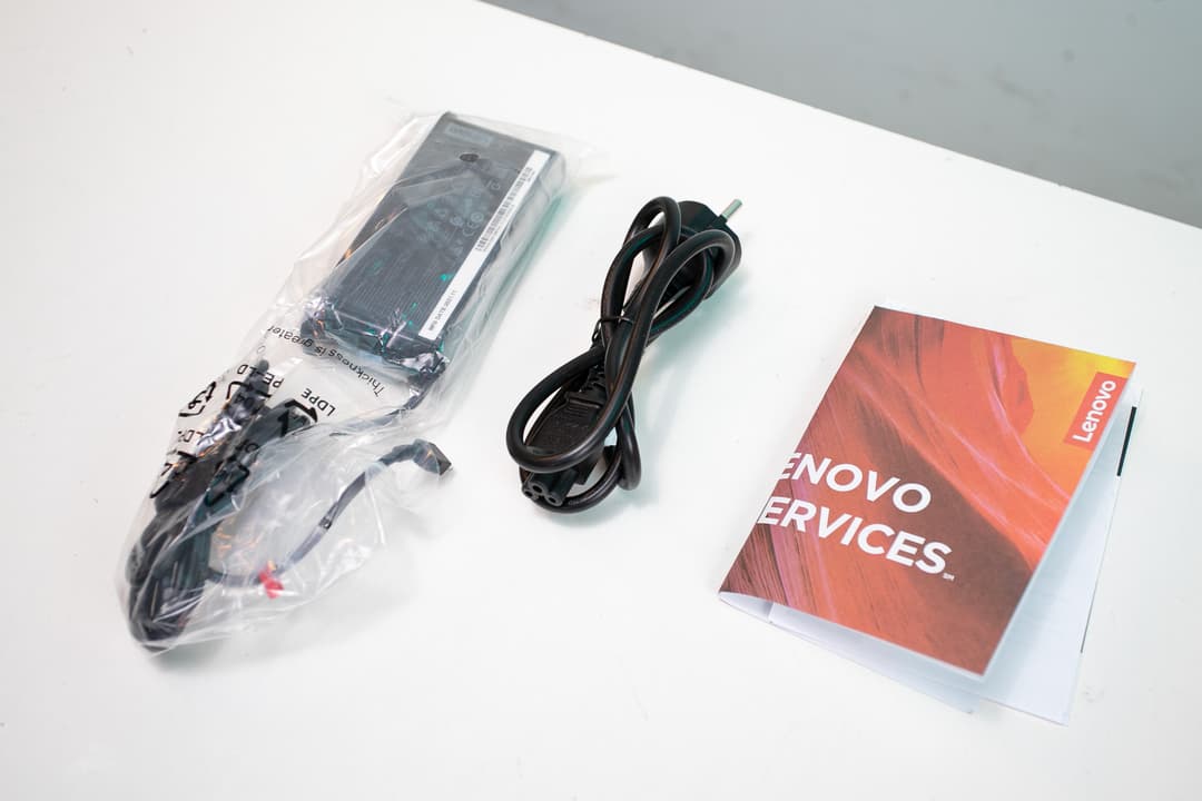 64343_yoga_slim_7_pro_14_6.JPG 11