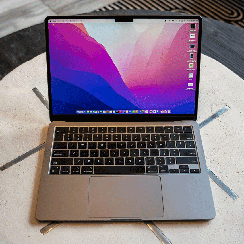 67777_apple_macbook_air_3.png 4