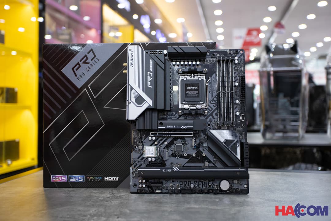 67978_mainboard_asrock_x670e_pro_rs_x__4_.JPG 6