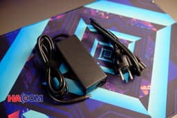 69589_vostro_3520_10.jpg 14