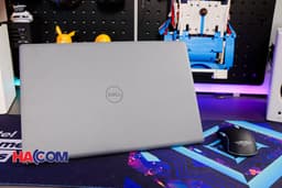 69589_vostro_3520_4.jpg 8