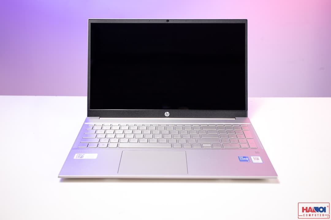 70487_laptop_hp_pavilion_15_1.jpg 4