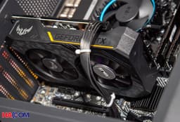 71120_70273_pc_hacom_dung_phim_p037_new6.jpg 5