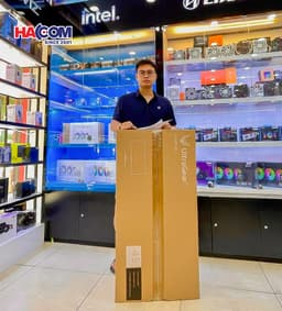 71125_462492311_1043207807593846_35413.jpg 17