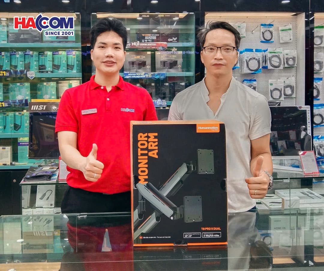 71874_461301822_1057640289481917_79392.jpg 4