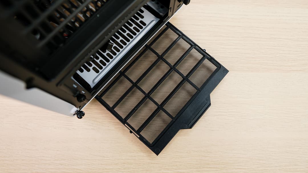 76227_vo_case_fractal_design_north_chalk_white_07.jpg 14